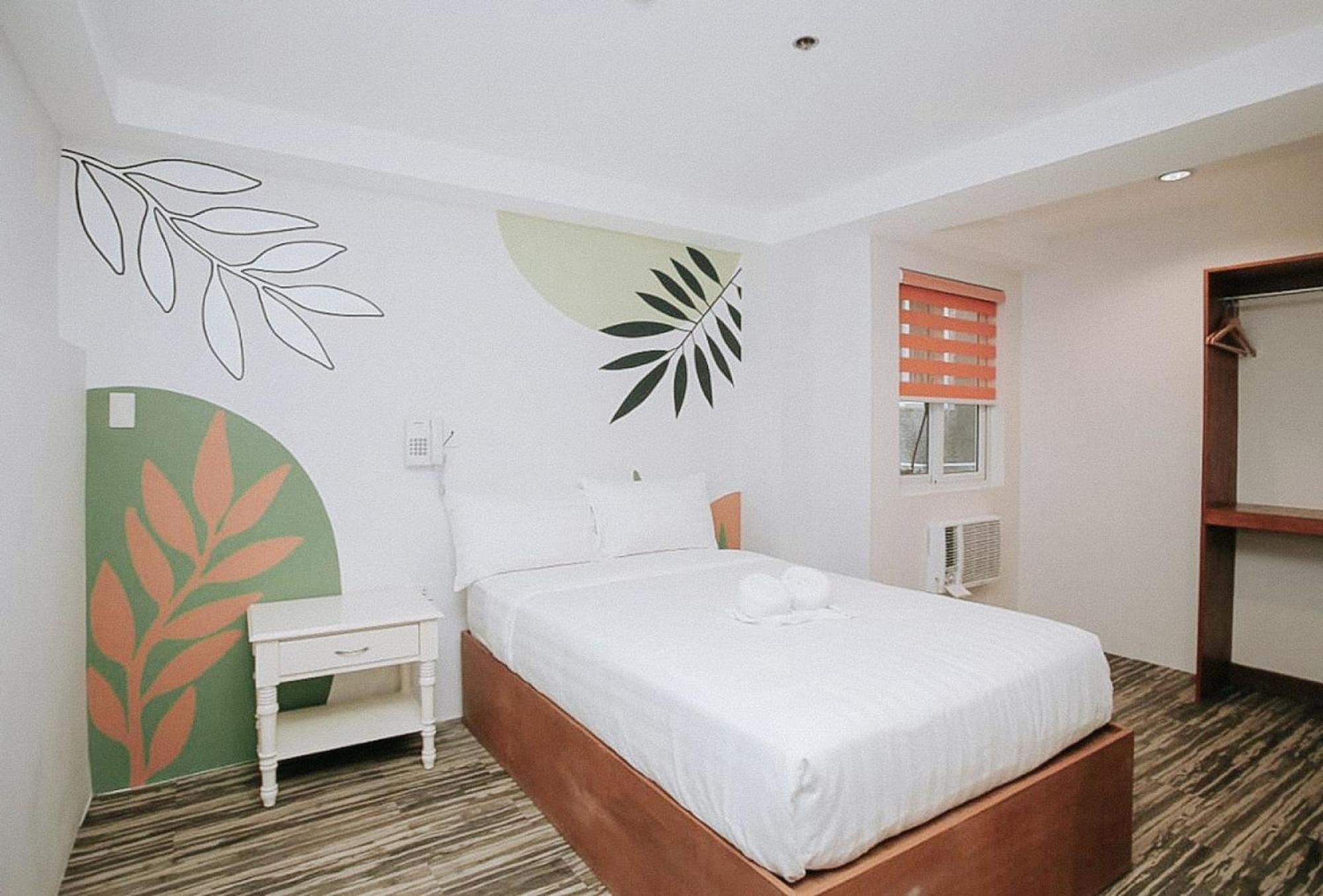 Lea Robert Hotel Angeles Pampanga By Reddoorz Kültér fotó