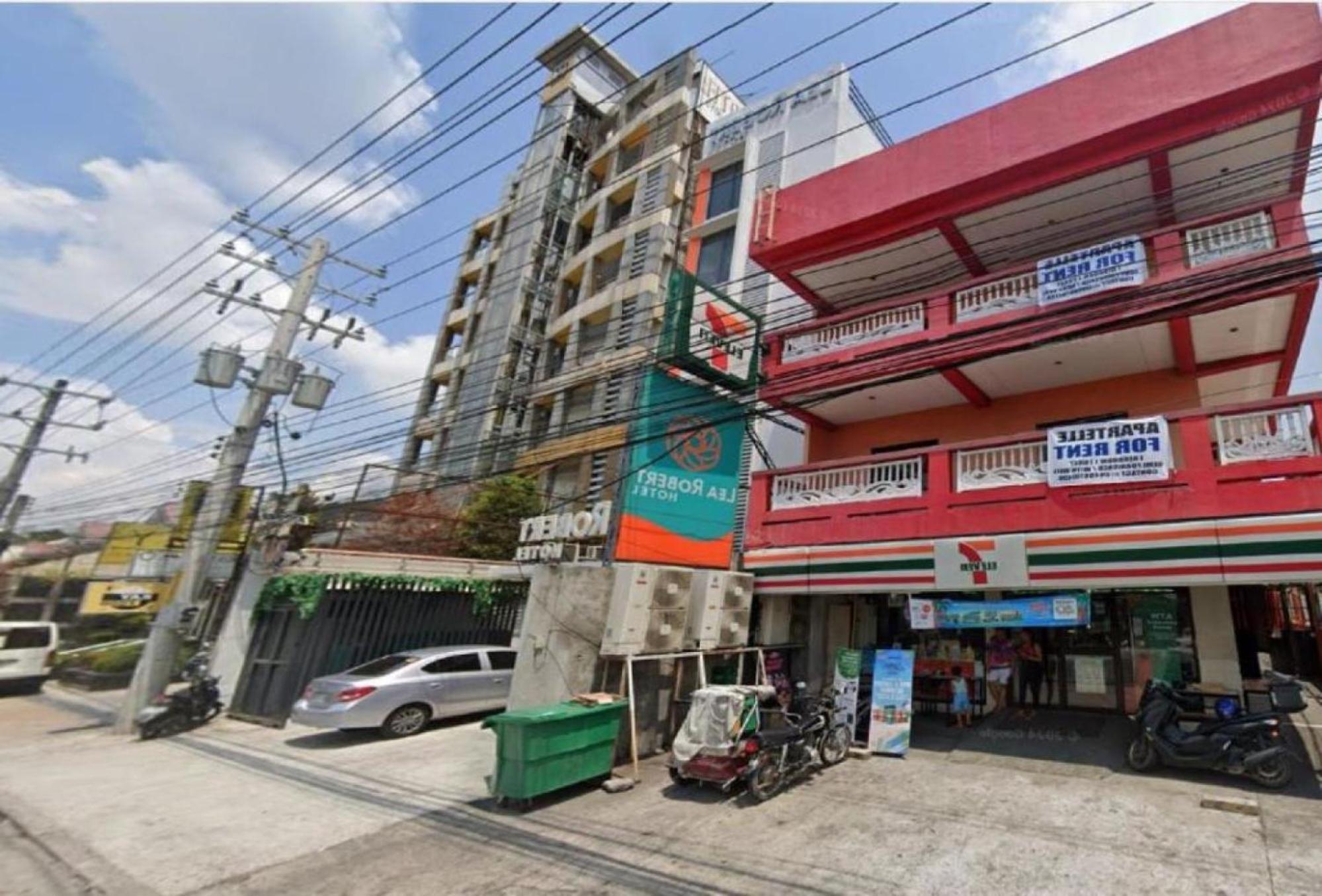 Lea Robert Hotel Angeles Pampanga By Reddoorz Kültér fotó